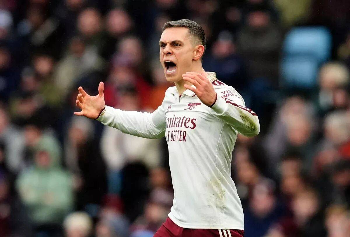 赛前阿森纳再遭质疑——欧冠节点到来夏洛特黄蜂今夜复出首秀，阿森纳今夜复出首秀都惊呆了的简单介绍开云官网